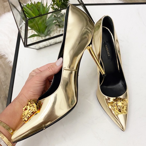 SOLD ✘ Versace Medusa Palazzo Gold High Heels - Picture 7 of 12